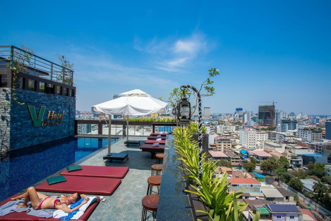 V Hotel Phnom Penh Extérieur photo