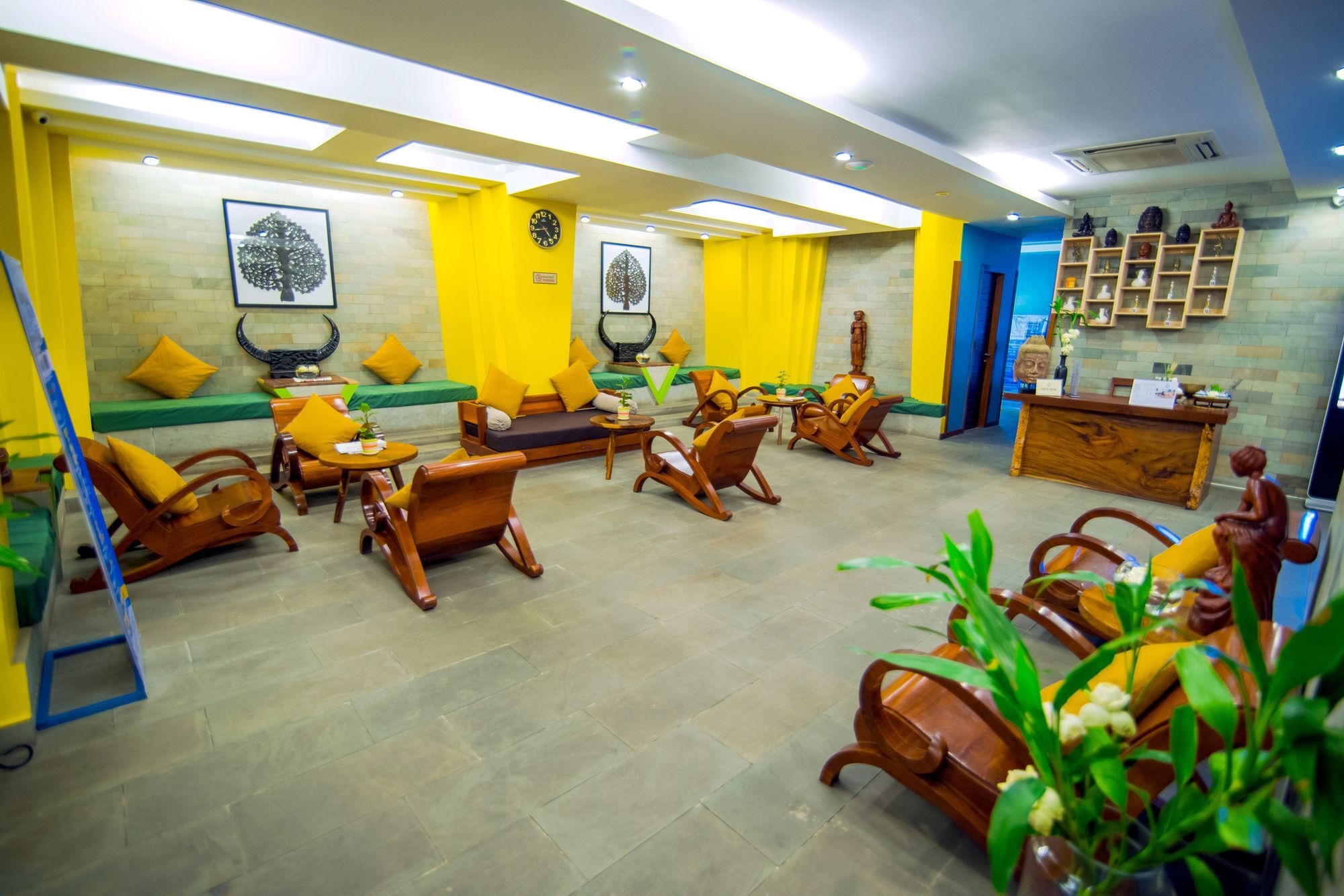 V Hotel Phnom Penh Extérieur photo