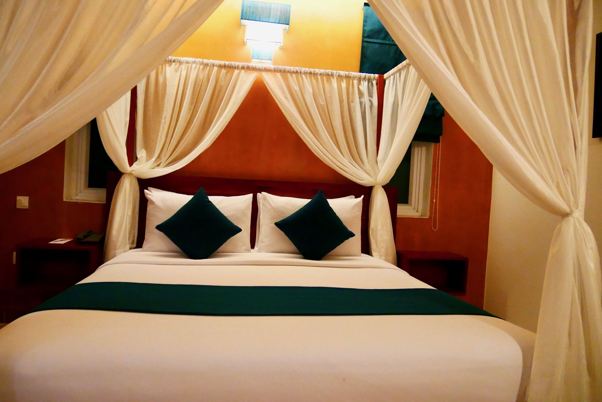 V Hotel Phnom Penh Extérieur photo