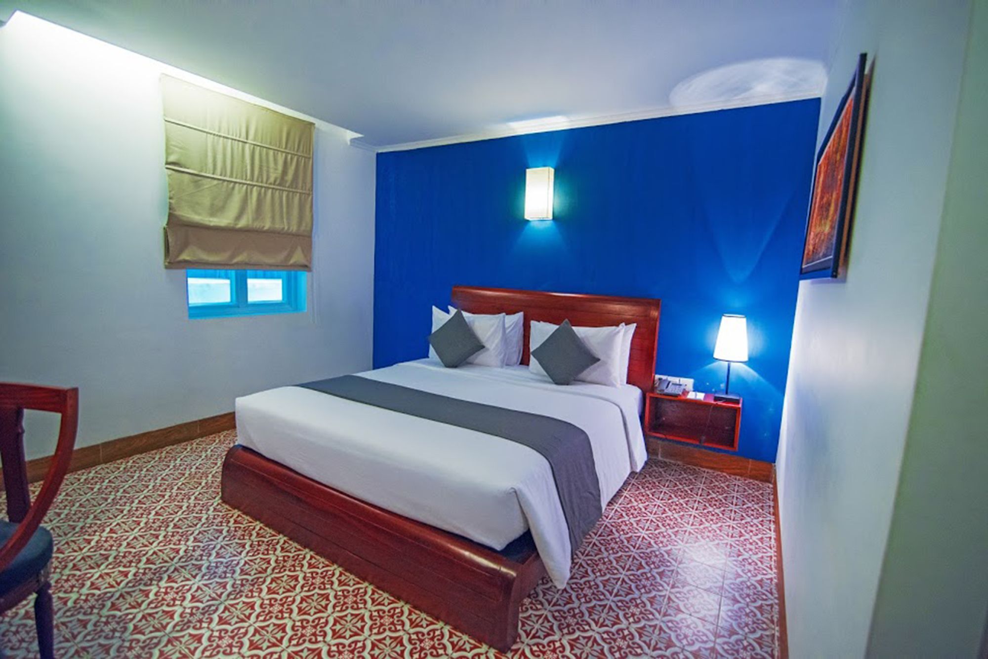 V Hotel Phnom Penh Extérieur photo